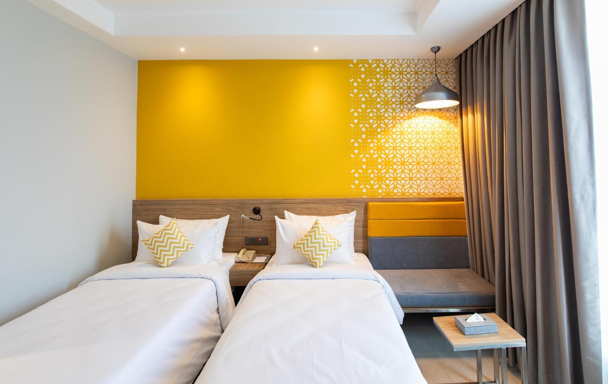 Hometel Alambagh Lucknow - A Sarovar Hotel Exterior photo
